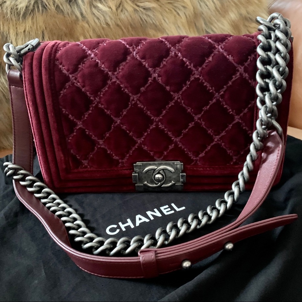 CHANEL Velvet Tweed Quilted Medium Boy Flap